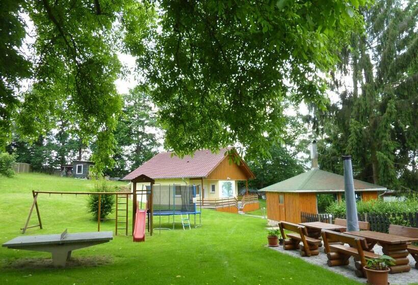 ペンション Ferienhof Zum Kammergut