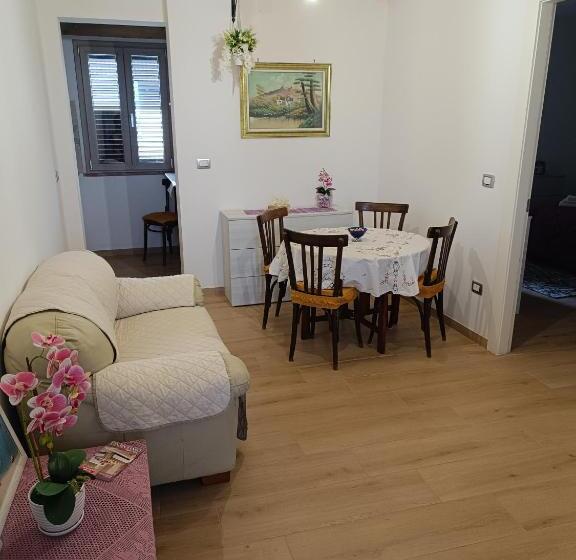 Пансион La Casetta Di Nena