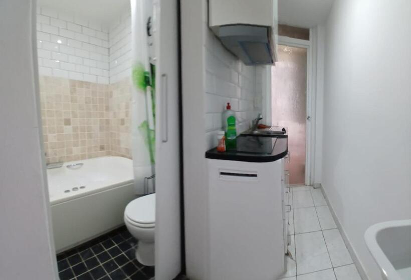 پانسیون La Estrella De Barcelona