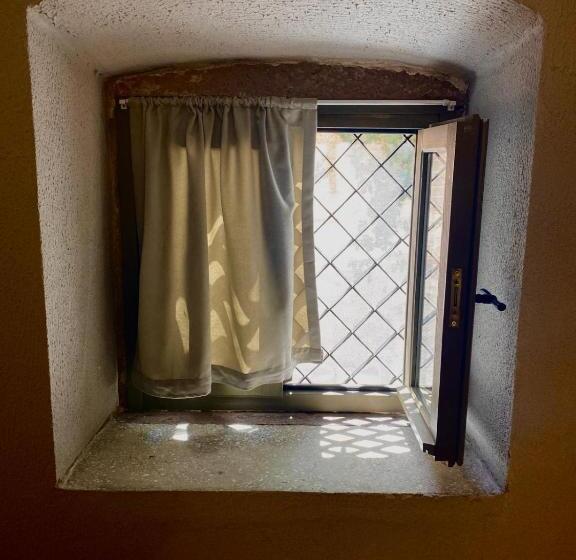 Пансион Latibule Macaron Guest House