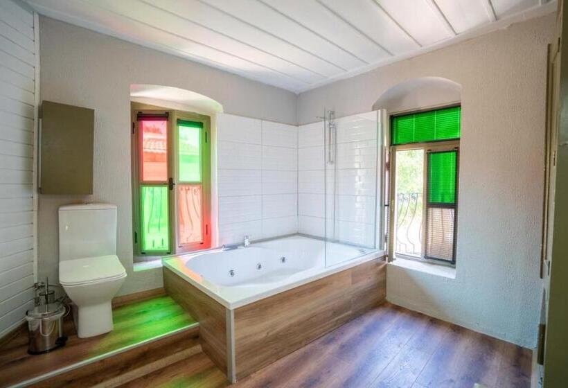 Пансион Latibule Macaron Guest House