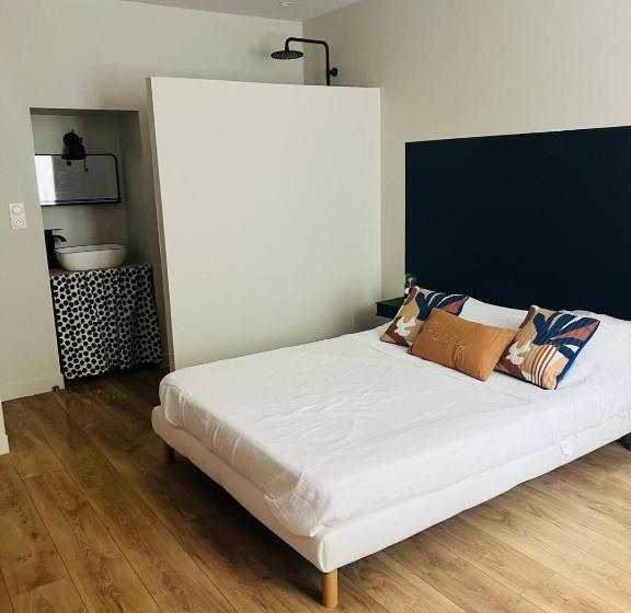 פנסיון Maison 23