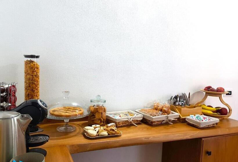 ペンション Nova Rooms