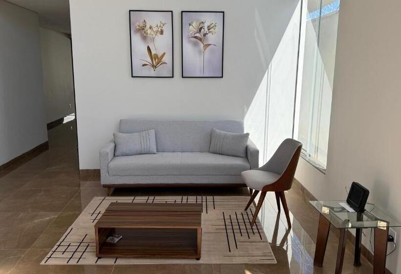 פנסיון Dilucca Suíte 01   Pousada Karaiba Prox Umc, Praia Clube E Shopping