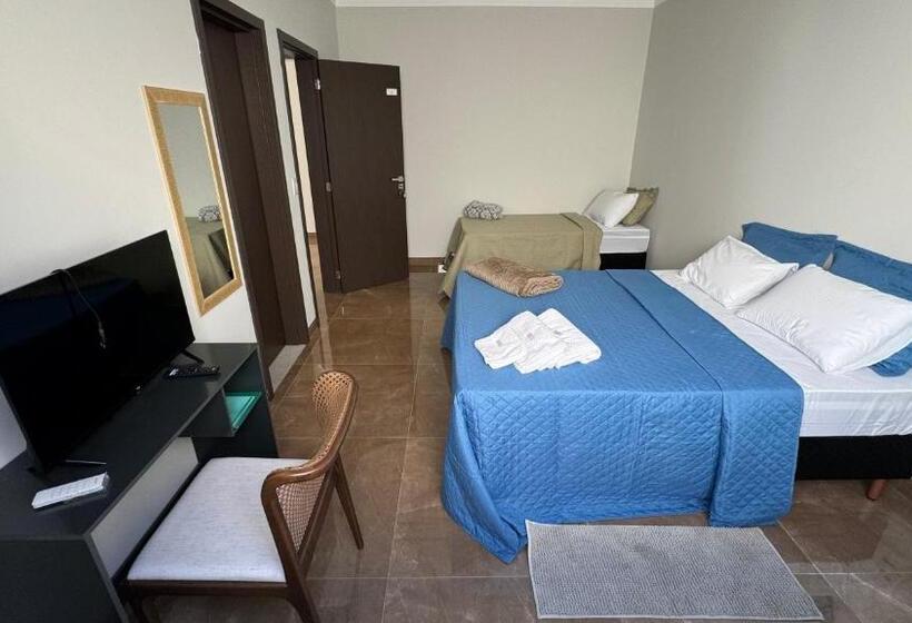 פנסיון Dilucca Suíte 01   Pousada Karaiba Prox Umc, Praia Clube E Shopping