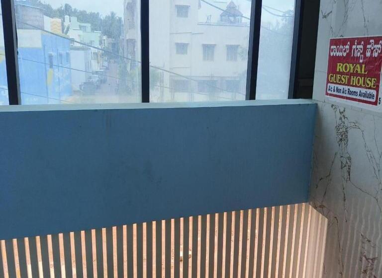 펜션 Royal Guest House