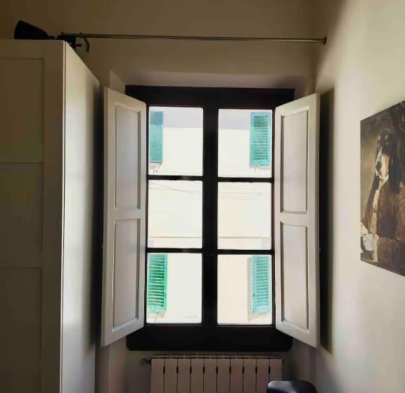 پانسیون The Hamilton House