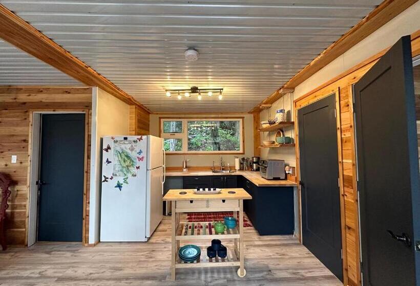 膳宿费 Thetis Island Get Away Cottage