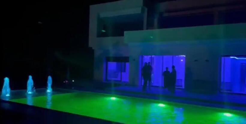 بنسيون Villa Et Piscine, Avec Suites Indépendantes, Proche De Casablanca