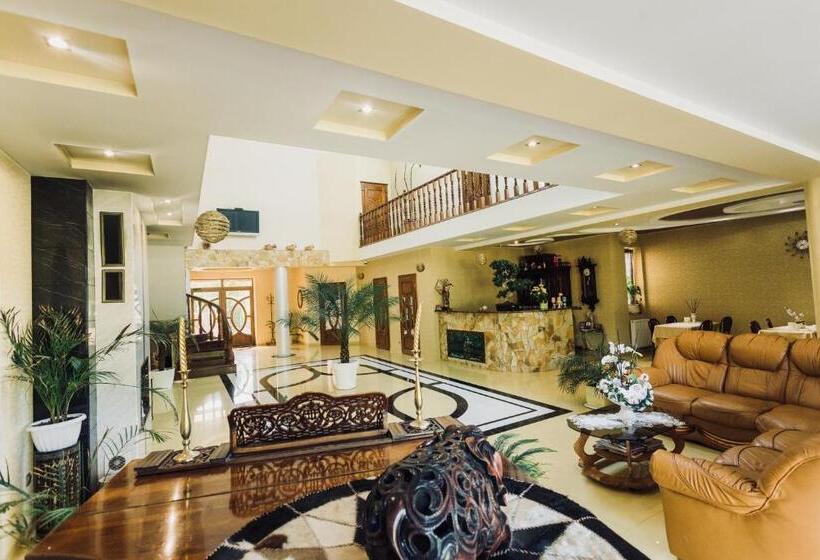 پانسیون Villa Fenix