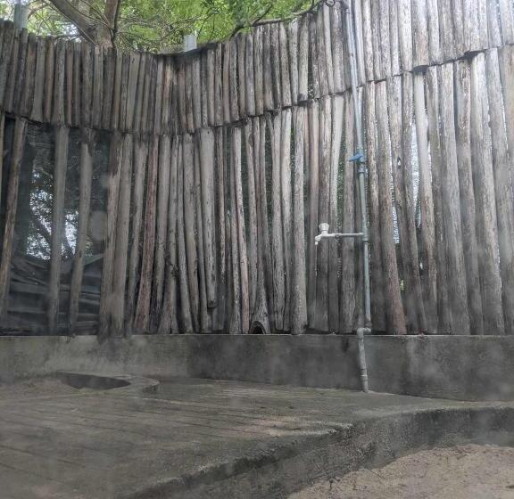 펜션 Whisky Point Hotel Meera