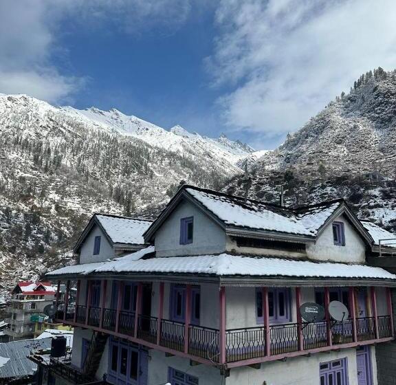 بنسيون Yamuna Guest House Tosh