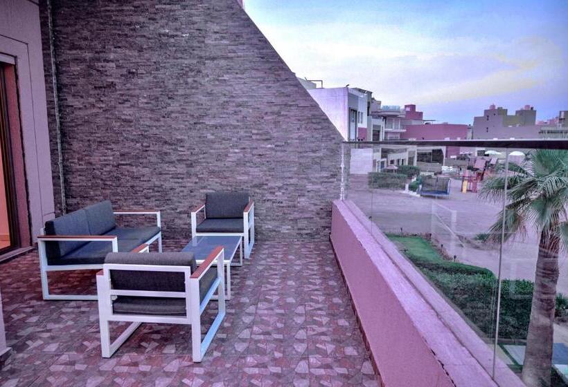 استراحتگاه Sea Villa Chalets