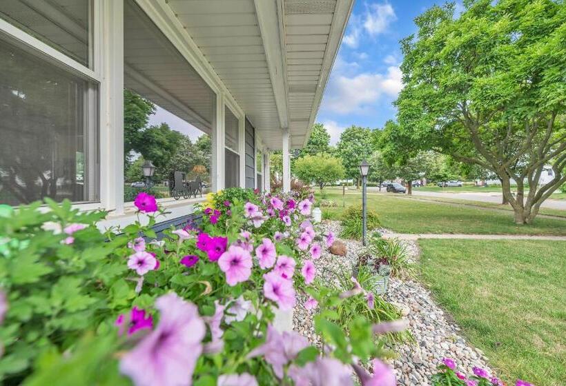 The Dawdy Haus Bed And Breakfast