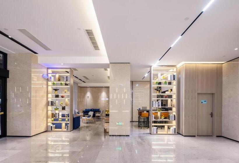 Echarm Hotel Wenshan