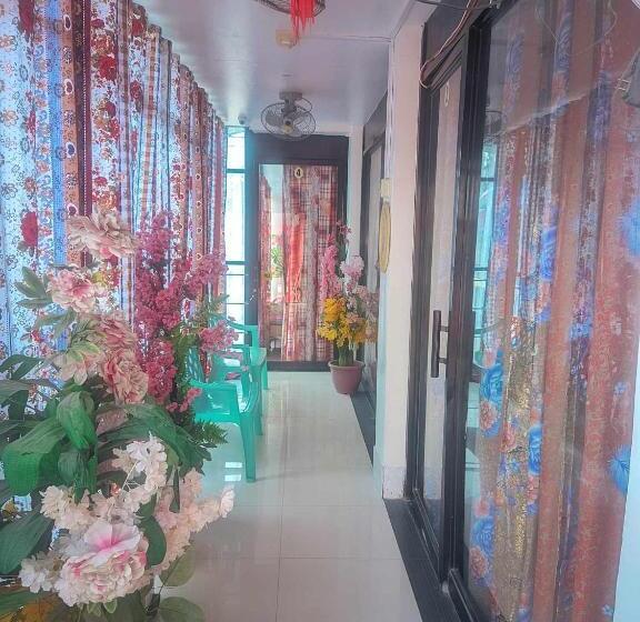 هاستل Jfc Commercial Building