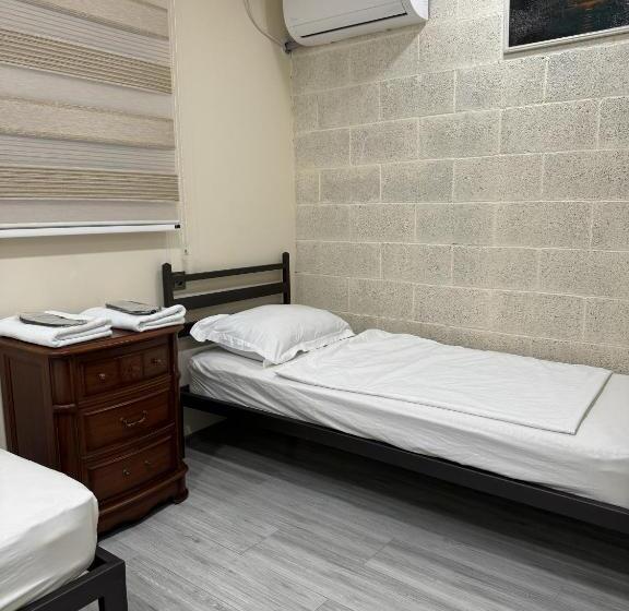 فندق صغير Merci Of Meghri