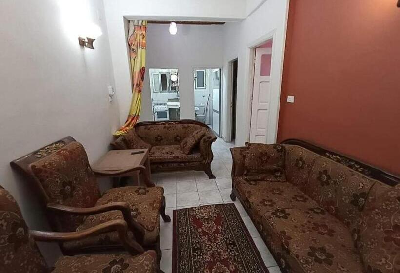 هاستل Simple Inn