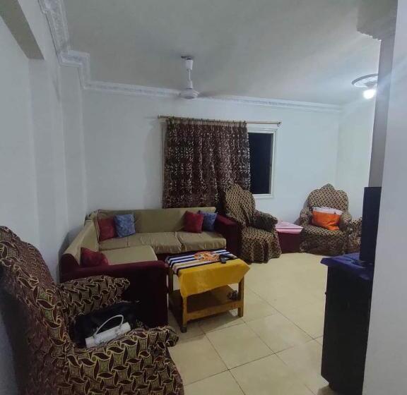 هاستل Simple Inn