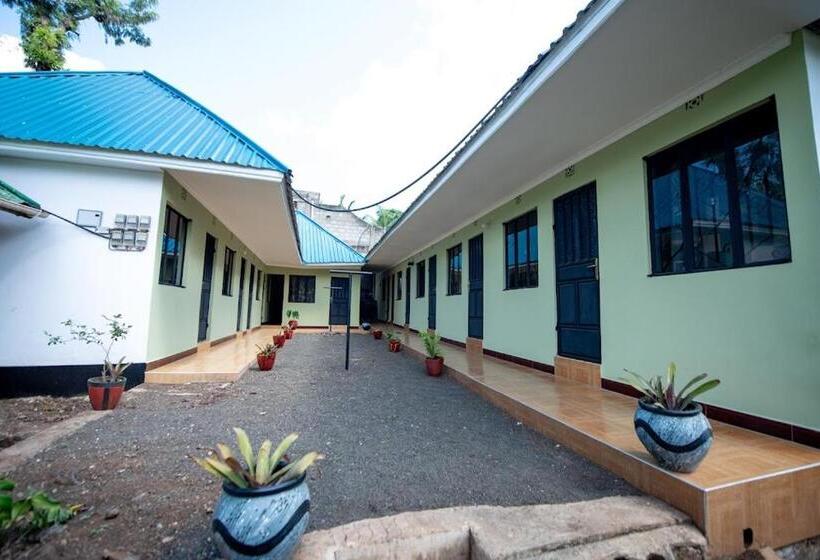 הוסטל Wonderland Home