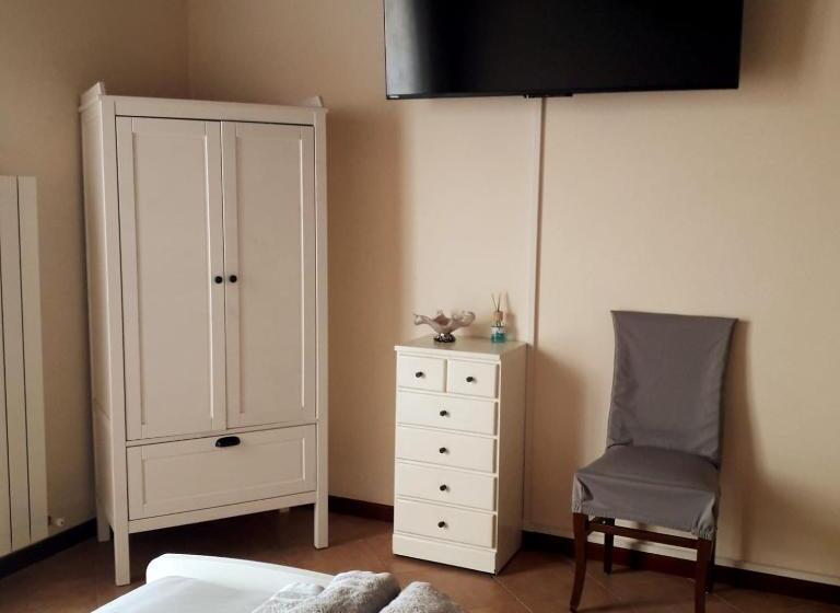 مبيت وإفطار Beb Ulivo