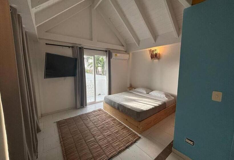 تختخواب و صبحانه Coco House By Be Happy