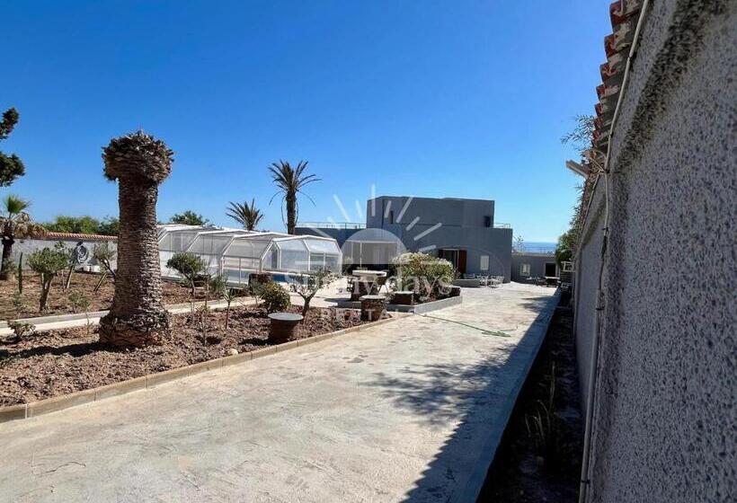 ベッドアンドブレックファースト Castillo De Ralph