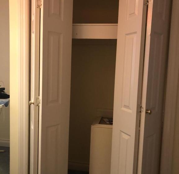 住宿加早餐  Leighton Easy Stay