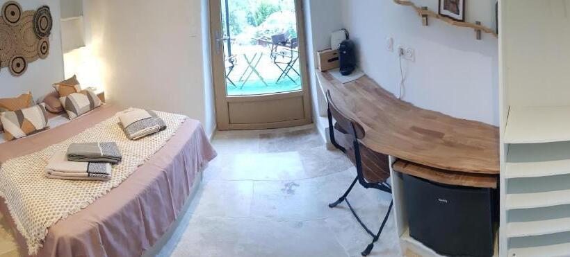 Bed and Breakfast Maranatha Guest House En Provence