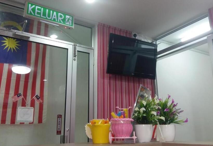 D Bj Motel