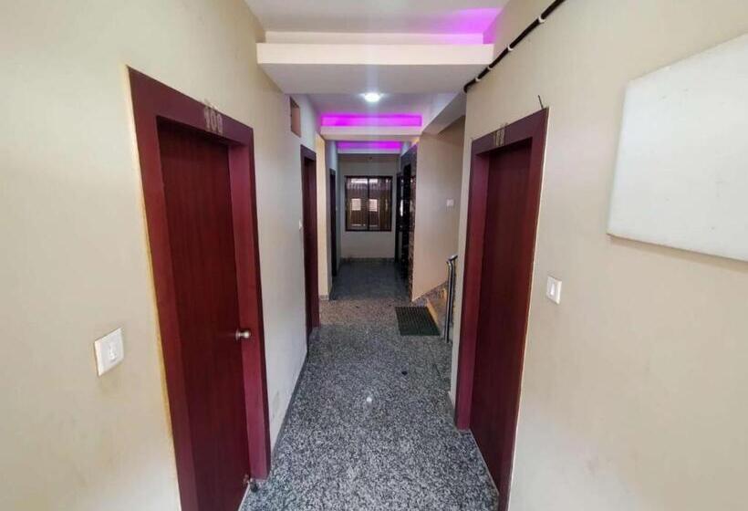 Goroomgo Hotel Sheetal International Siwan