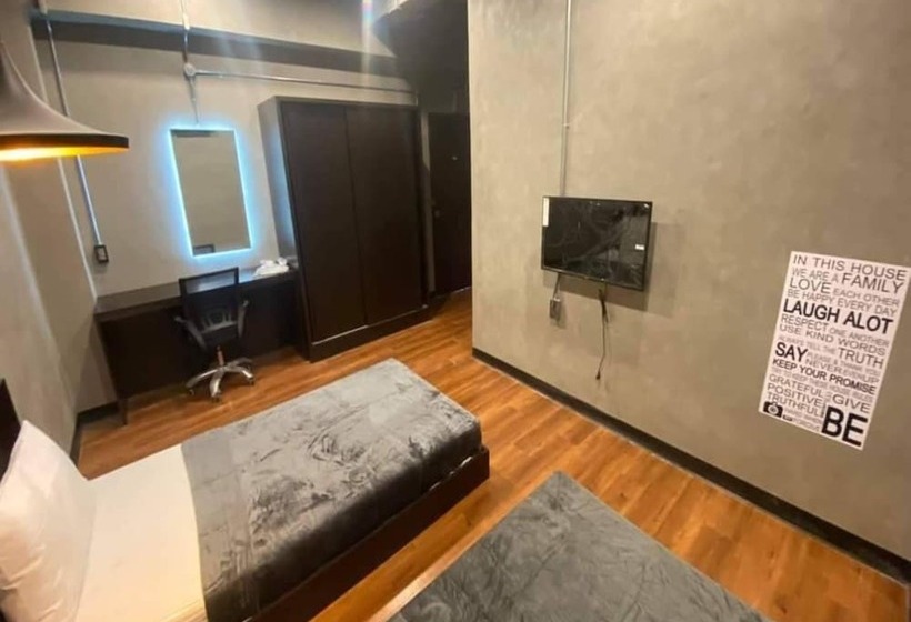 Отель Capital O 75512 Loft Residence  Suphanburi