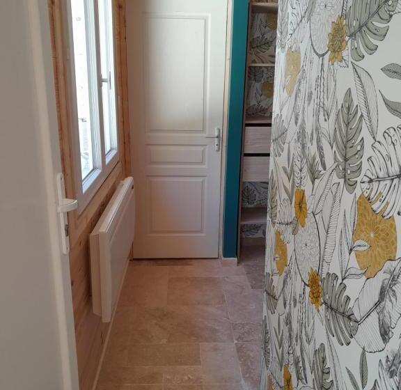 Отель Chambre Spa De La Truffière