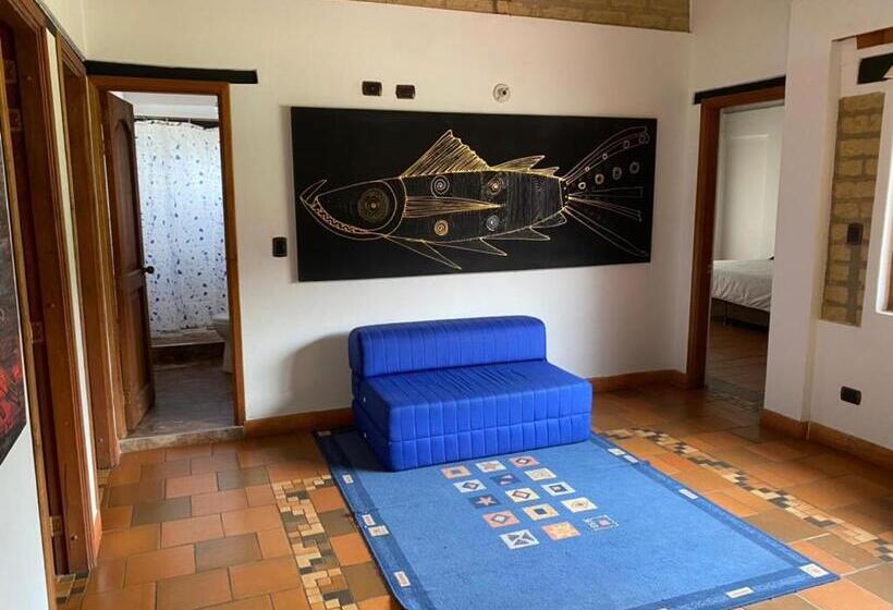 カプセルホテル Casa Hotel La Primavera