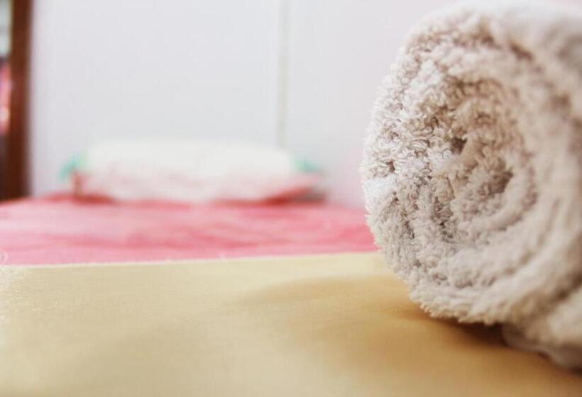 בית מלון כפרי Erimare