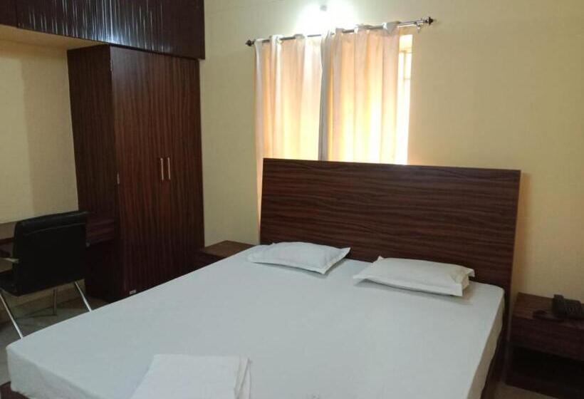 ホテル Goroomgo Green Akress Bhubaneswar Comfortable Bed With Impressive Service