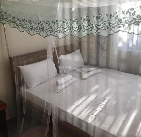 בית מלון כפרי Gulf Lodge