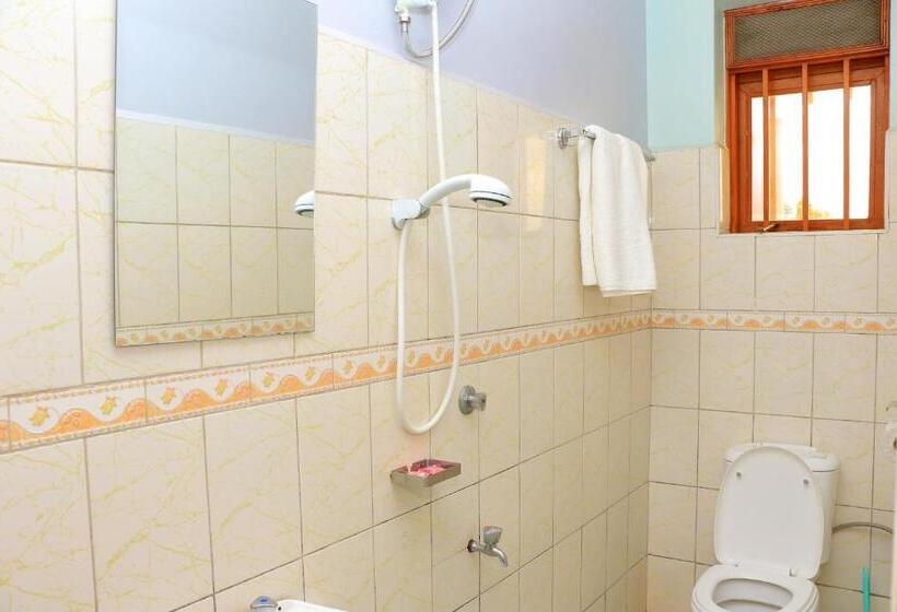 هتل Horizon Gardens