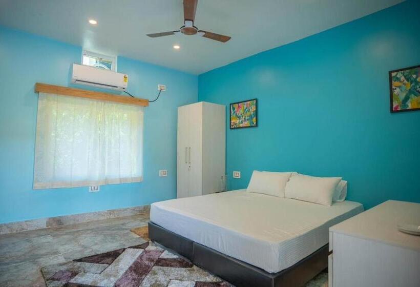 Hotel Michael S Island Resort