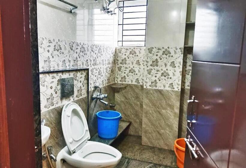 בית מלון כפרי Namma Kanasu Lodge