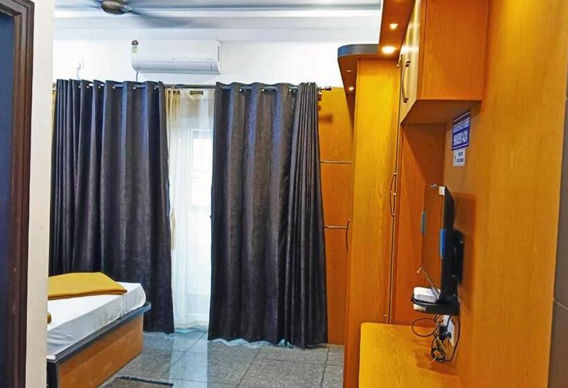 בית מלון כפרי Namma Kanasu Lodge