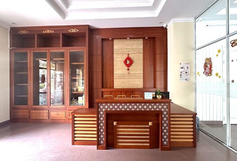 هتل Oyo 1246 Nha Khach Cuc Hau Can