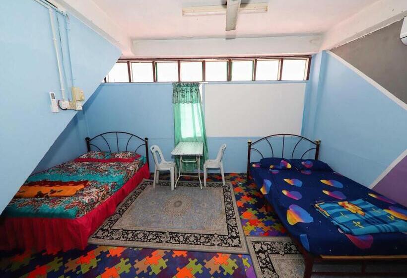 فندق Oyo 91005 My Gunung Budget