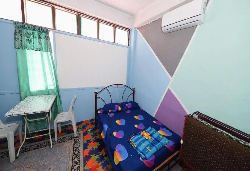 فندق Oyo 91005 My Gunung Budget