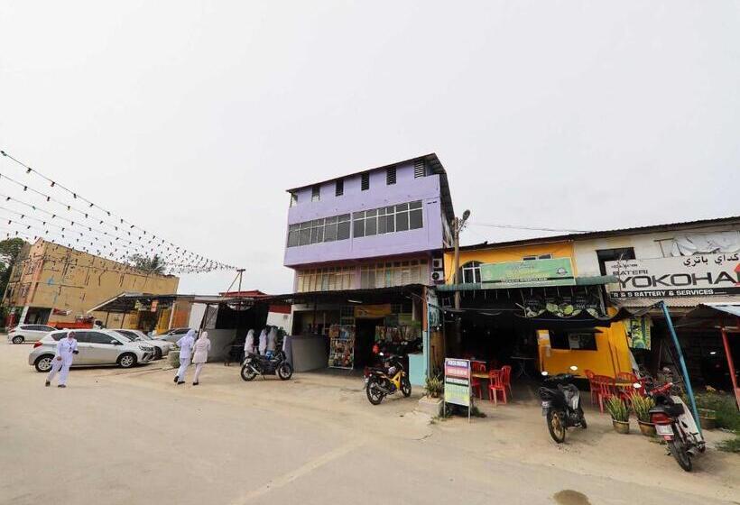 فندق Oyo 91005 My Gunung Budget