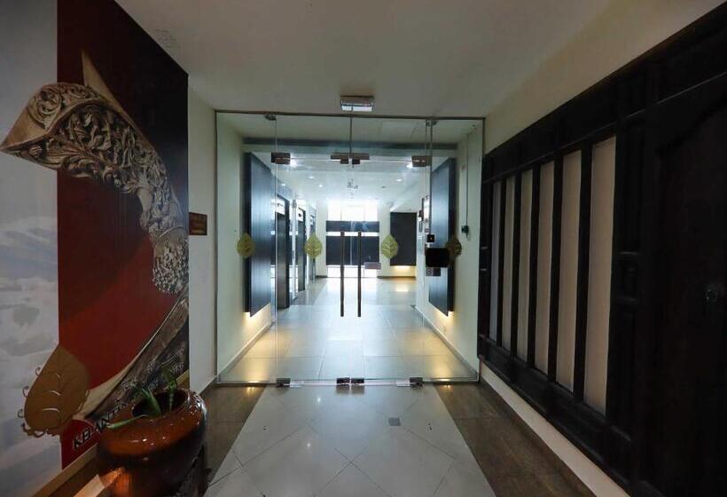 فندق Oyo 91006 Ktc Studio Apartment By My Gunung