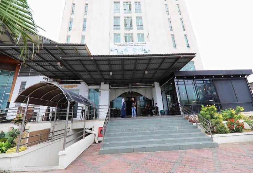 فندق Oyo 91006 Ktc Studio Apartment By My Gunung