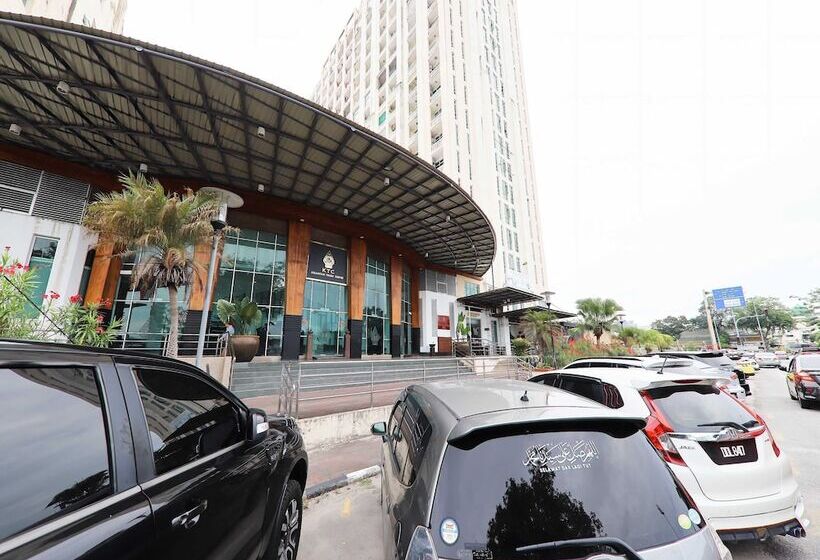 فندق Oyo 91006 Ktc Studio Apartment By My Gunung