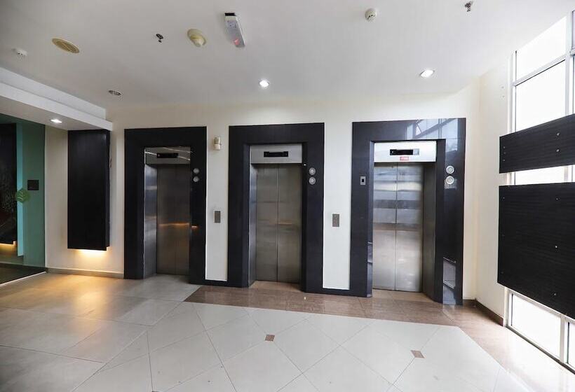 فندق Oyo 91006 Ktc Studio Apartment By My Gunung