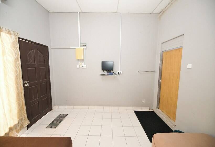 فندق Oyo 91011 Iman Homestay Gua Musang